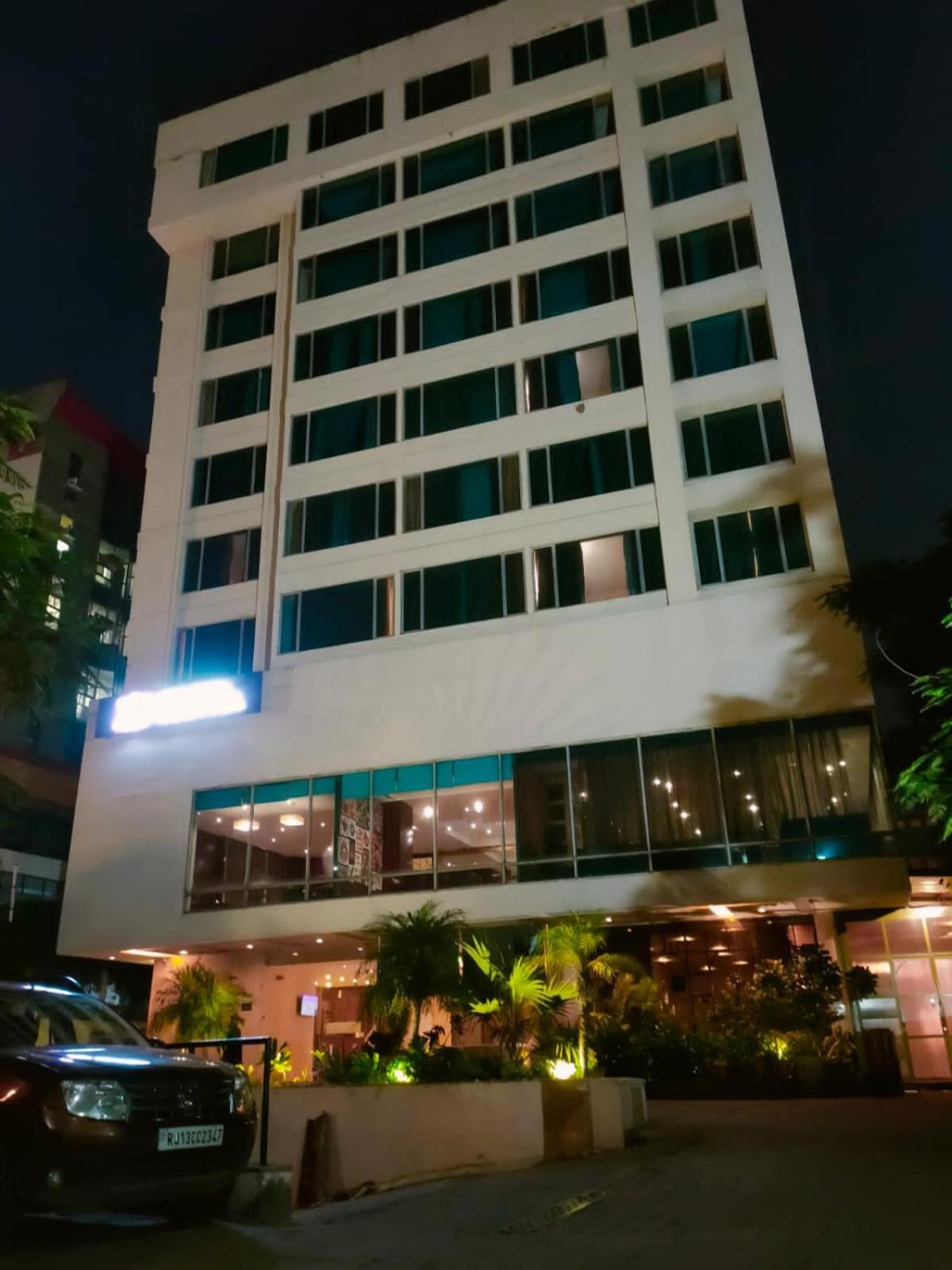 Royal Orchid Central Jaipur, Bani Park Dış mekan fotoğraf